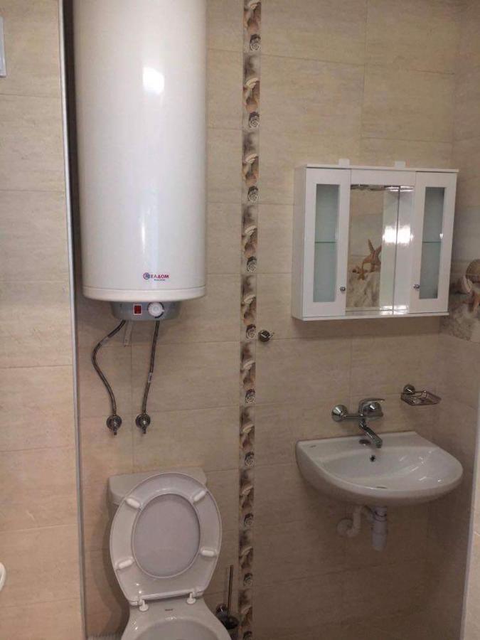 Къща Мечта Hotel Chernomorets Bagian luar foto